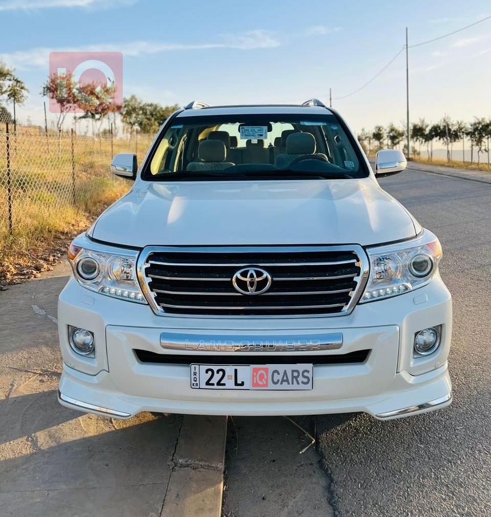 تويوتا لاندكروزر